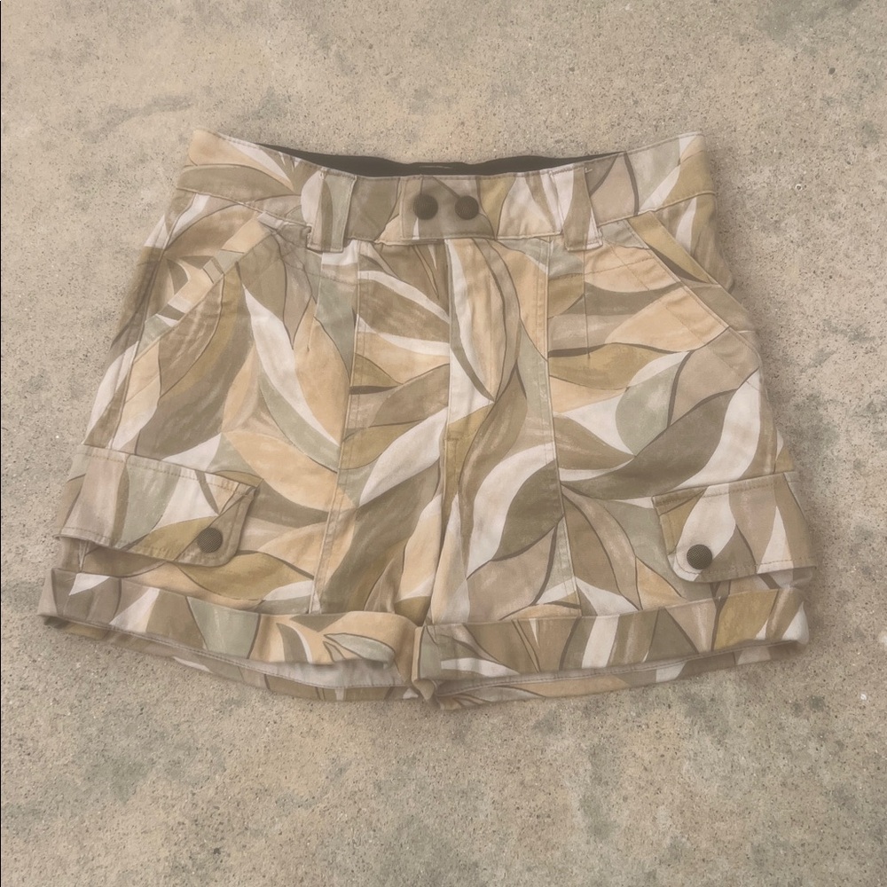 Democracy "Ab" Solution Women's Tan Leaves Cargo Shorts Size 8